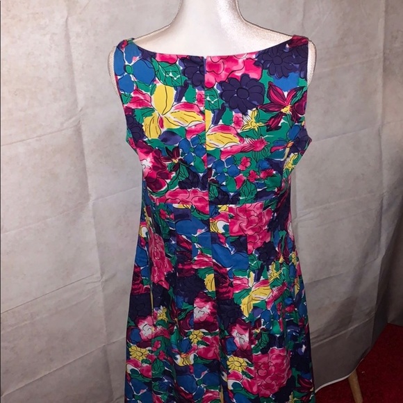 Jones New York Casual Springtime Sleeveless Dress - Picture 7 of 11
